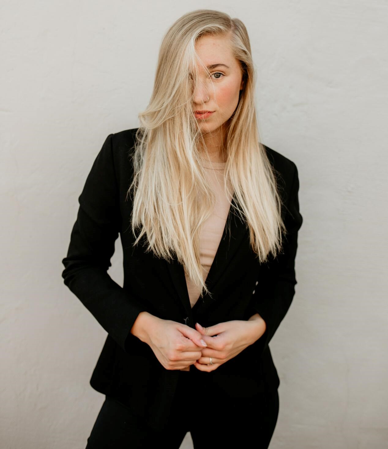 Uniformes empresariales mujer CJ&CO